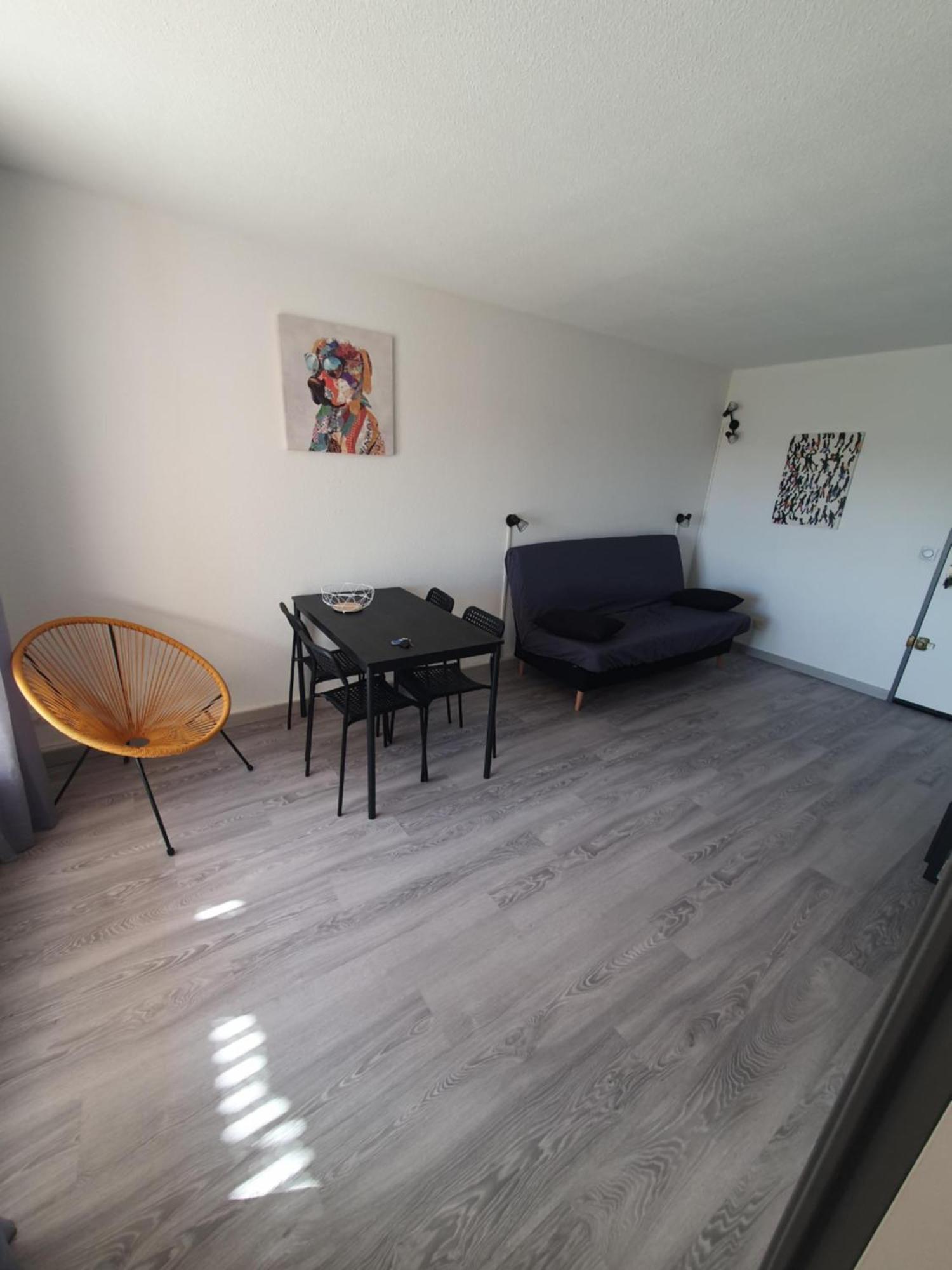 Les Terrasses De La Baronnie Appartement Climatise Avec 1 Chambre Et Piscine Ouverte Du 28 Mai 2025 Au 28 Septembre 2025 Le Grau-du-Roi Exteriér fotografie